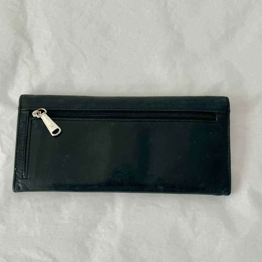 Hobo International Black Smooth Embossed Quilted Leather Trifold Wallet - Picture 4 of 12